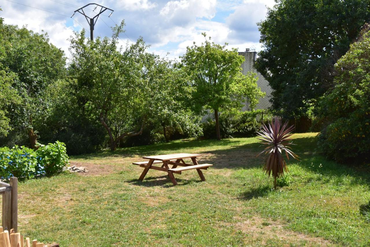 Mobil-Home A La Campagne Le Faou Exterior foto